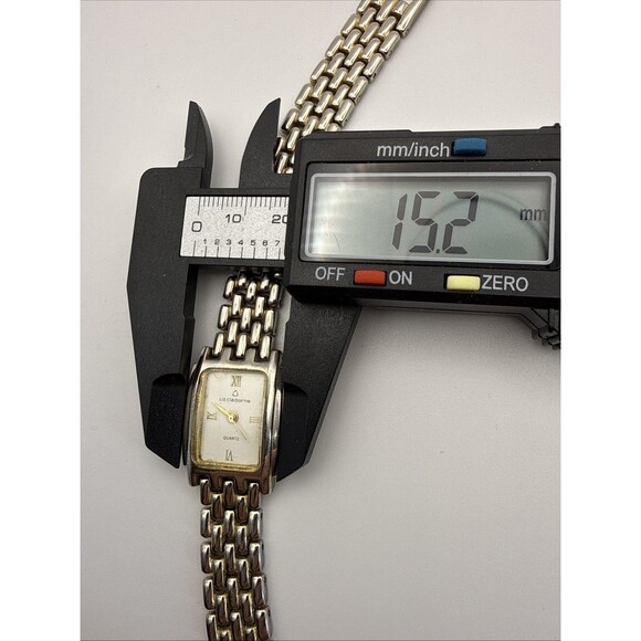 VTG Liz Claiborne Ladies Wrist Watch, New Battery - Picture 5 of 6